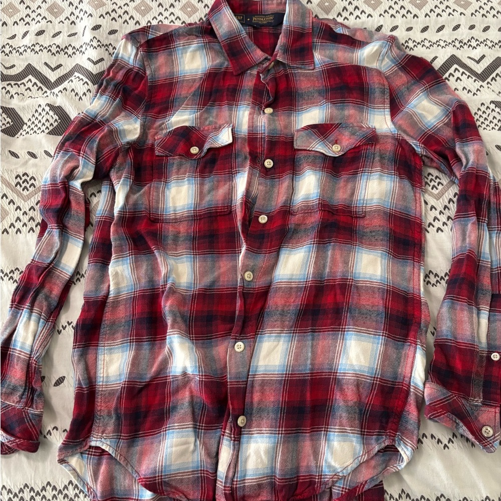 GAP / Pendleton Red and Blue Casual Button Down Shirt